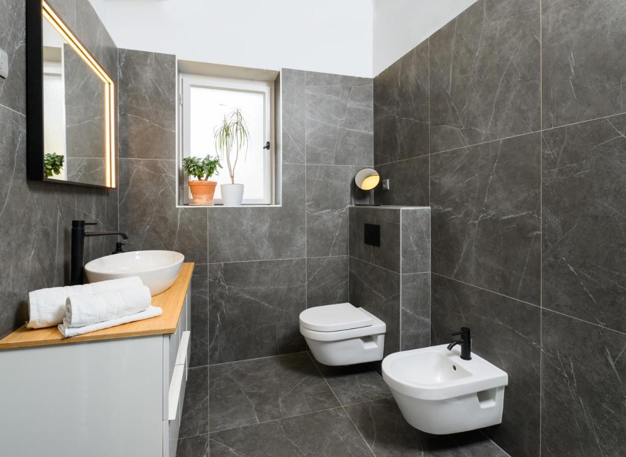 Designer Two-Bedroom Apartment Split Dış mekan fotoğraf