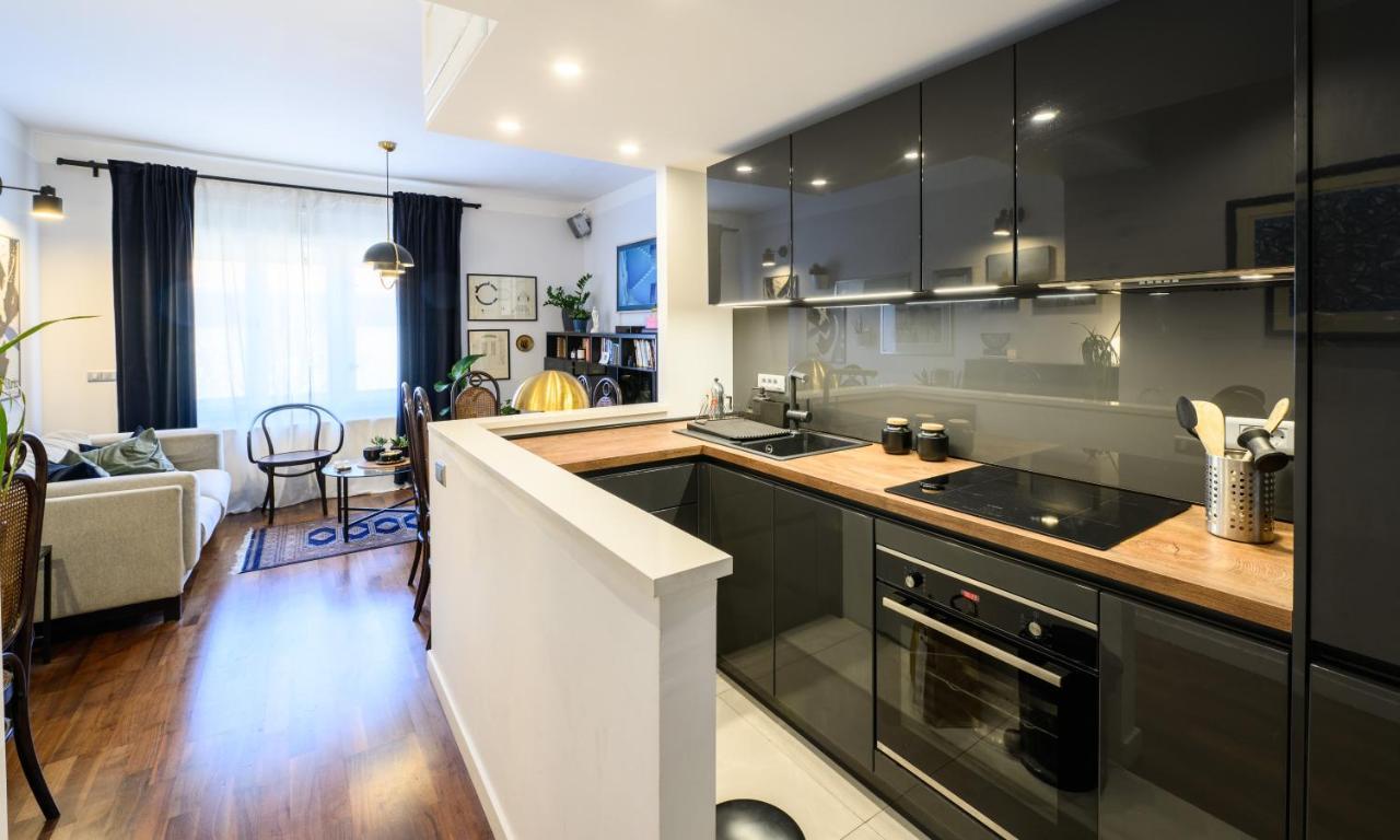 Designer Two-Bedroom Apartment Split Dış mekan fotoğraf